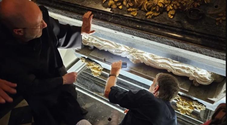 ¿Qué se encontró en la tumba de santa Teresa de Jesús? Dan a conocer primeras revelaciones tras exhumación