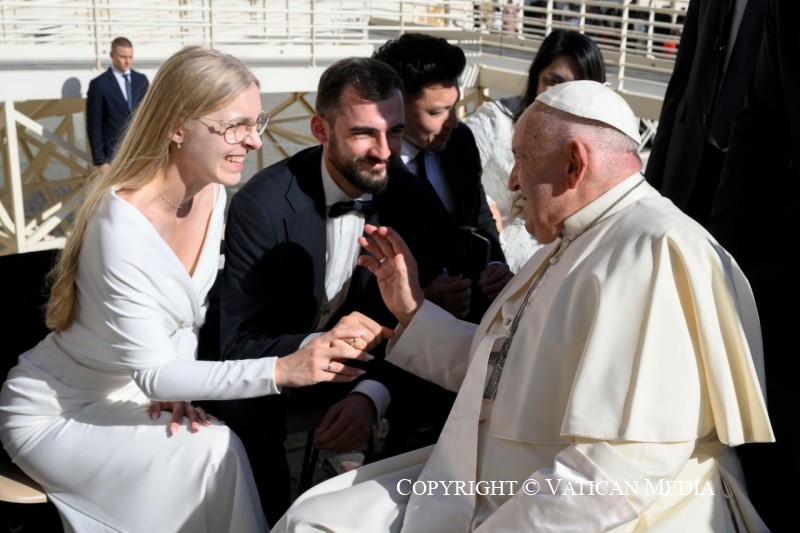 Una breve catequesis sobre el sacramento de la confirmación por el Papa Francisco